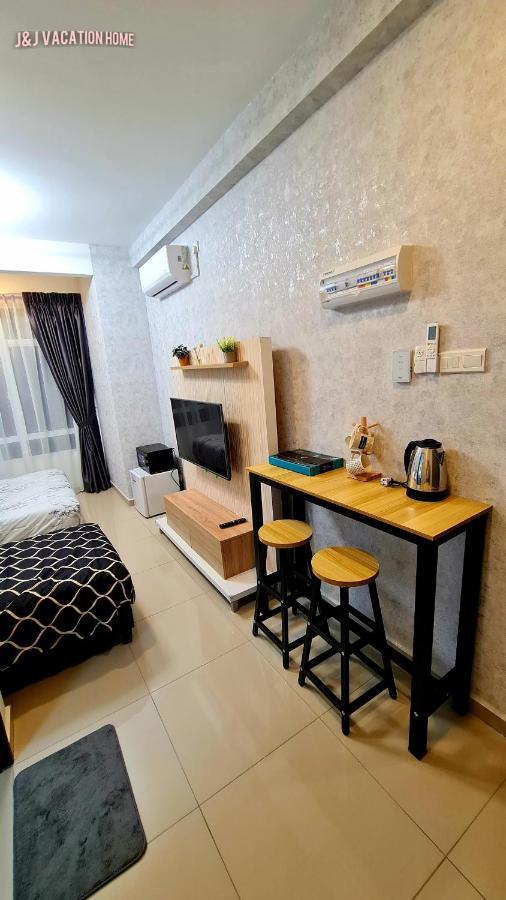 J&J Vacation Home@Novo8 Residence Kampong Tambak Εξωτερικό φωτογραφία