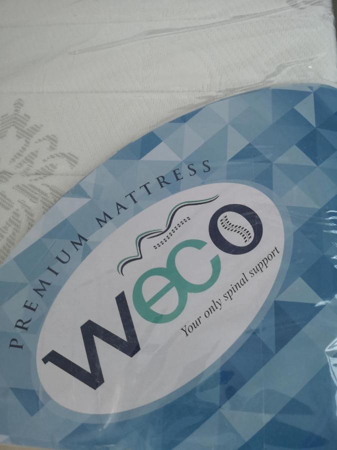J&J Vacation Home@Novo8 Residence Kampong Tambak Εξωτερικό φωτογραφία
